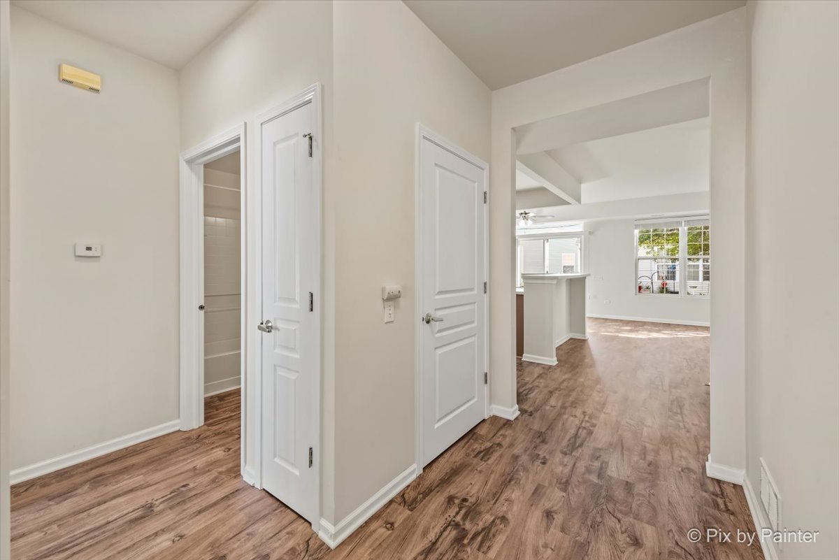 13568 Delaney Road Huntley, IL 60142 - Photo 4 of 27