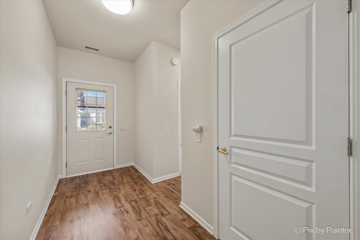 13568 Delaney Road Huntley, IL 60142 - Photo 5 of 27