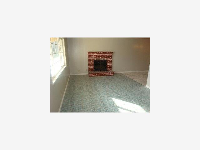 117 Dutchman Road Watsonville, CA 95076 - Photo 3 of 6 Gallery Image 3