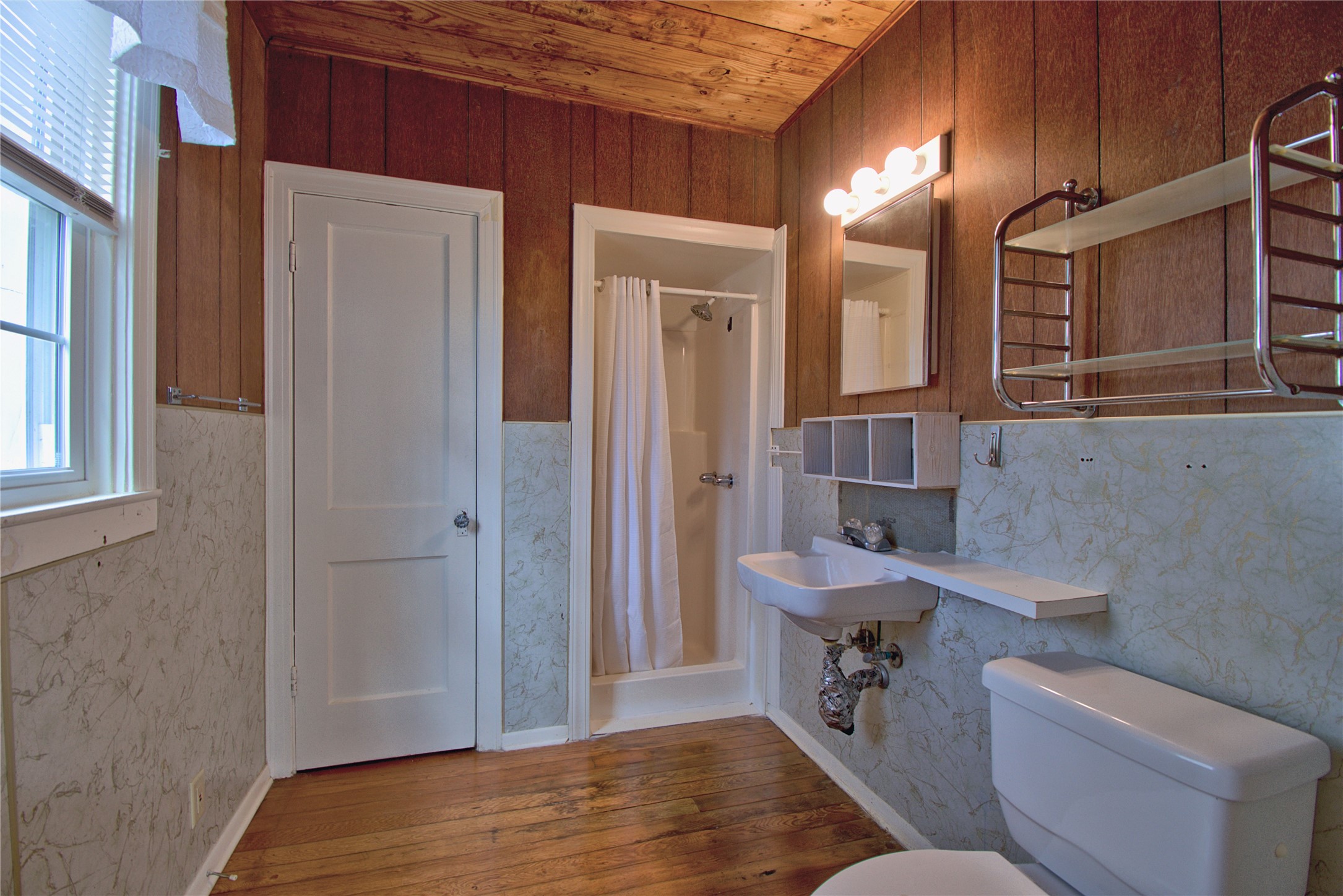 8402 Elroy Road Del Valle, TX 78617 - Photo 12 of 17 Gallery Image 12