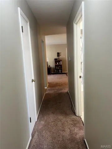 $105,000 | 10387 Forest Brook Lane, St. Louis, MO 63146