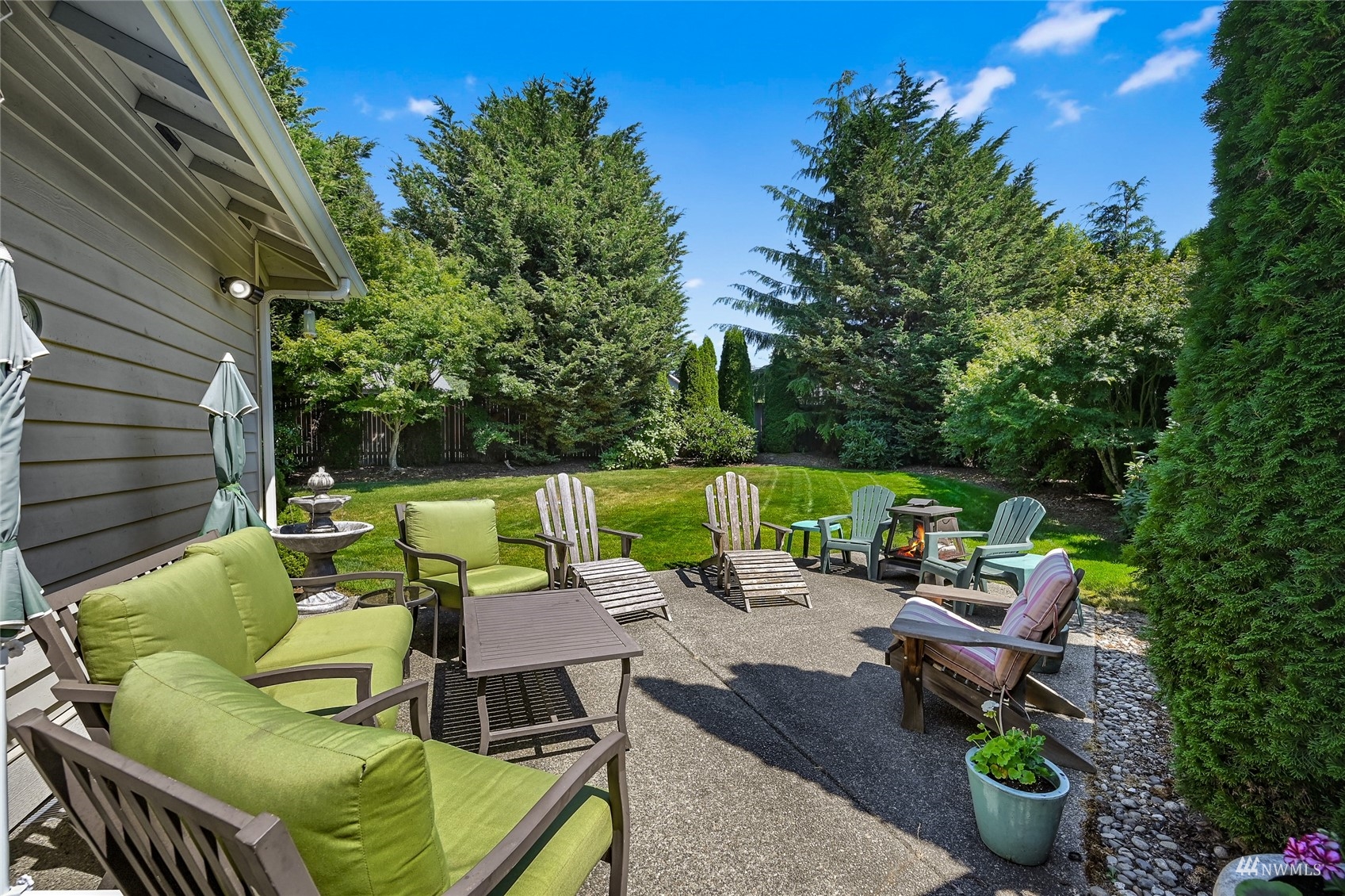 14220 Beverly Park Road, Unit B Edmonds, WA 98026 - Photo 25 of 31 Gallery Image 25