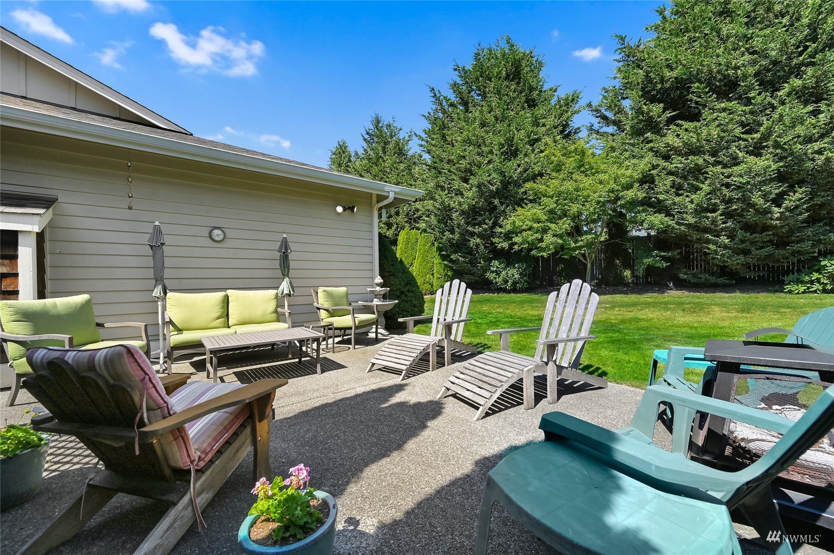 14220 Beverly Park Road, Unit B Edmonds, WA 98026 - Photo 26 of 31 Gallery Image 26