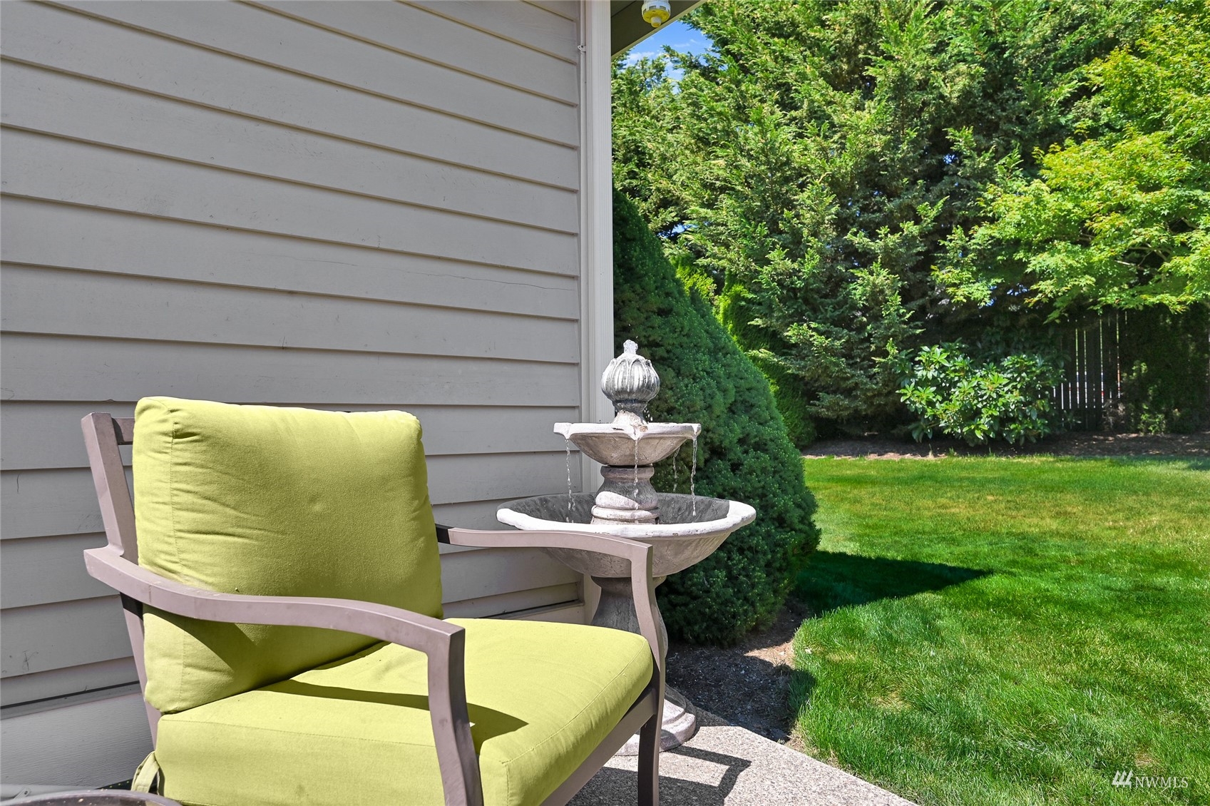 14220 Beverly Park Road, Unit B Edmonds, WA 98026 - Photo 27 of 31 Gallery Image 27