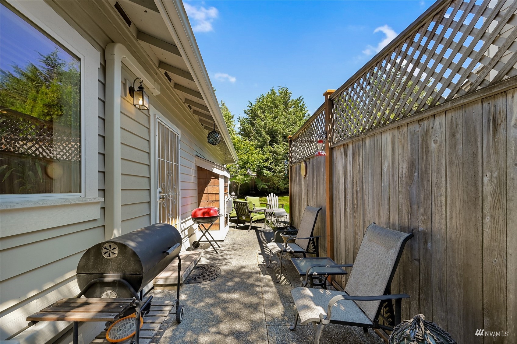 14220 Beverly Park Road, Unit B Edmonds, WA 98026 - Photo 31 of 31 Gallery Image 31