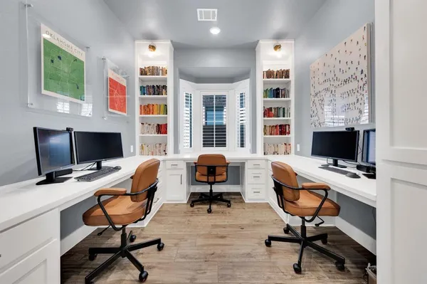 $740,000 | 2218 Somercrest Place, Midlothian, TX 76065