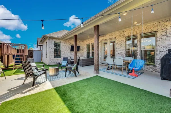 $740,000 | 2218 Somercrest Place, Midlothian, TX 76065