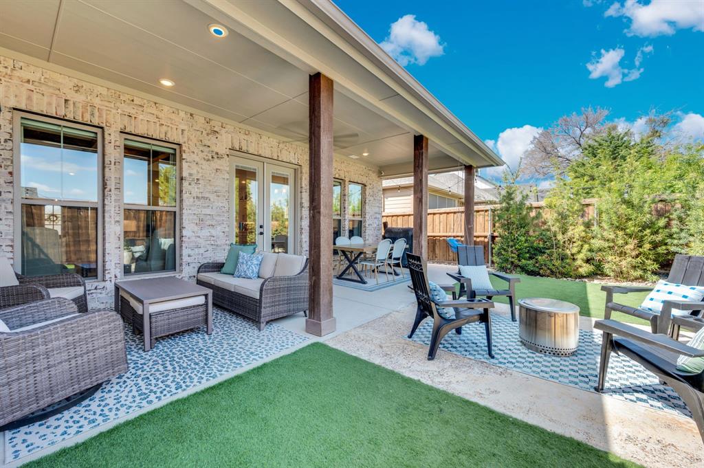 2218 Somercrest Place Midlothian, TX 76065 - Photo 35 of 40 Plenty of room for entertaining