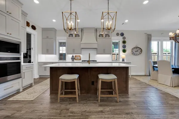 $740,000 | 2218 Somercrest Place, Midlothian, TX 76065