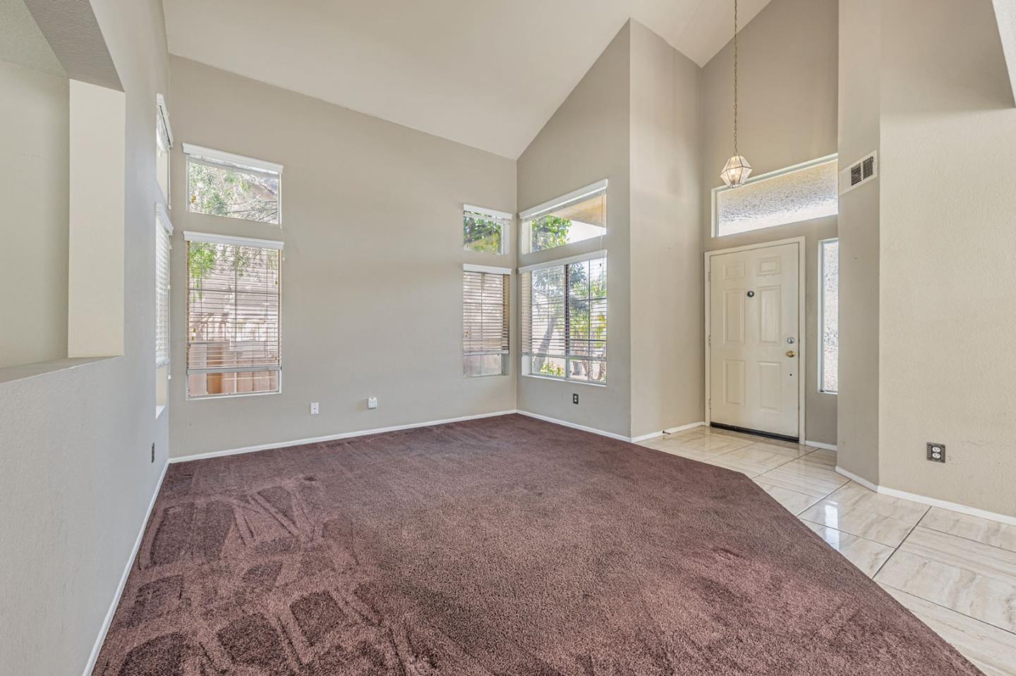 31748 Corte Avalos Temecula, CA 92592 - Photo 4 of 18