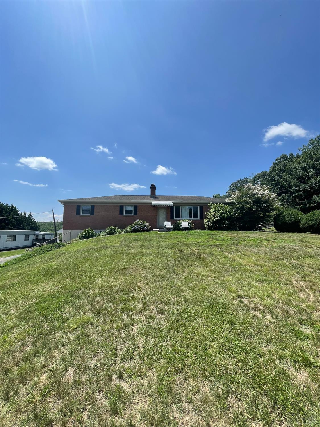 2198 Old Rustburg Road Lynchburg, VA 24501 - Photo 37 of 42