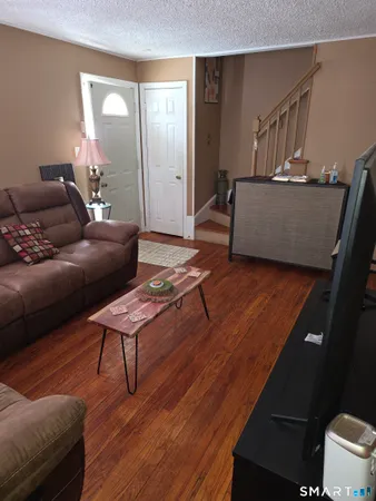 $315,900 | 126 West Helen Street, Hamden, CT 06514