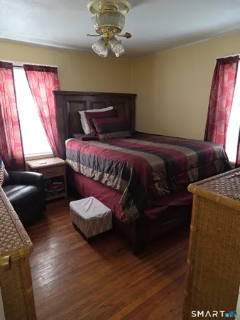 $315,900 | 126 West Helen Street, Hamden, CT 06514