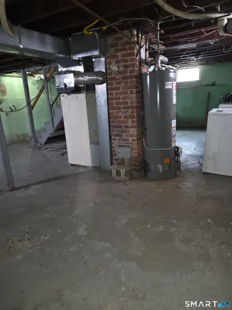 $315,900 | 126 West Helen Street, Hamden, CT 06514