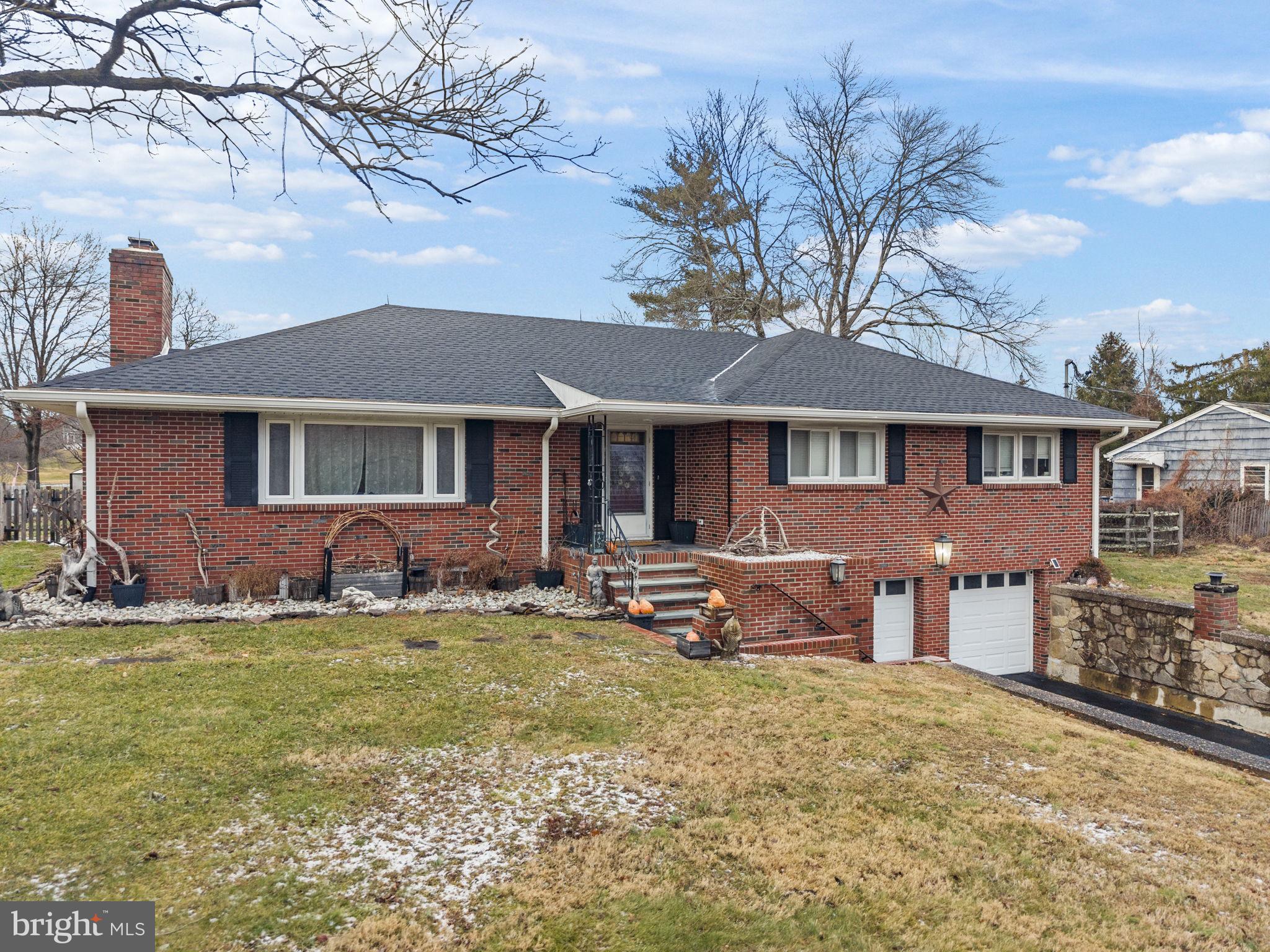 247 Washington Crossing Pennington Road Titusville, NJ 08560 - Photo 7 of 53 front view of a house with a yard