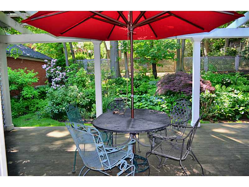 36 Stadium Road Providence, RI 02906 - Photo 20 of 25 Patio/Deck.
