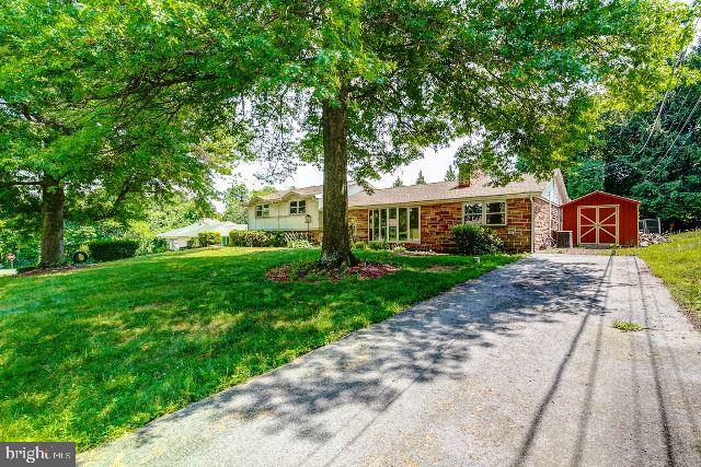 4309 Meadowcrest Road Harrisburg, PA 17112 - Photo 2 of 20 Gallery Image 2