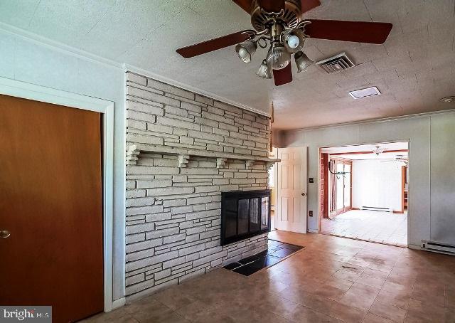 4309 Meadowcrest Road Harrisburg, PA 17112 - Photo 10 of 20 Gallery Image 10