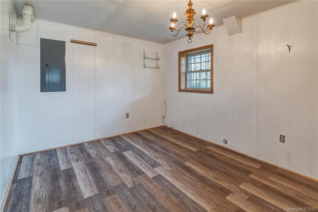 661 Old Fort Road Fairview, NC 28730 - Photo 28 of 30 Gallery Image 28