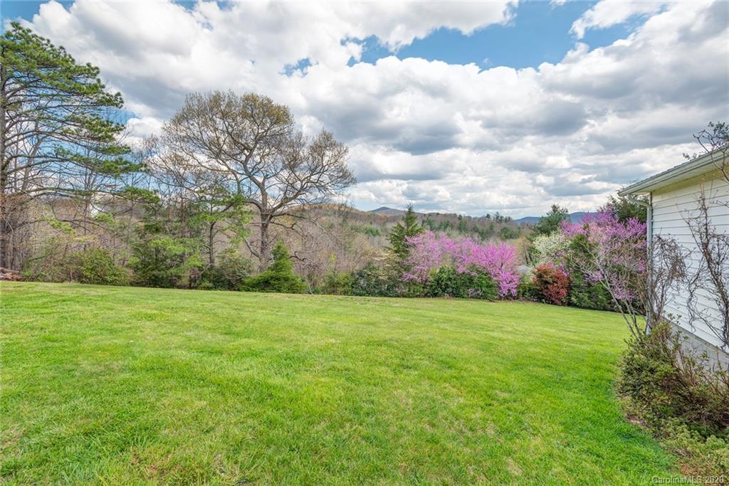 661 Old Fort Road Fairview, NC 28730 - Photo 7 of 30 Gallery Image 7