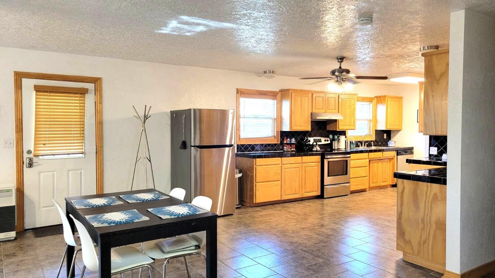 320 Southeast High Street Mitchell, OR 97750 - Photo 6 of 34 image000001 (6)