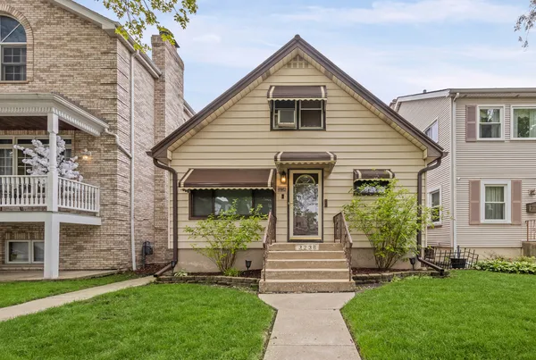 $399,900 | 3238 North Pittsburgh Avenue, Chicago, IL 60634
