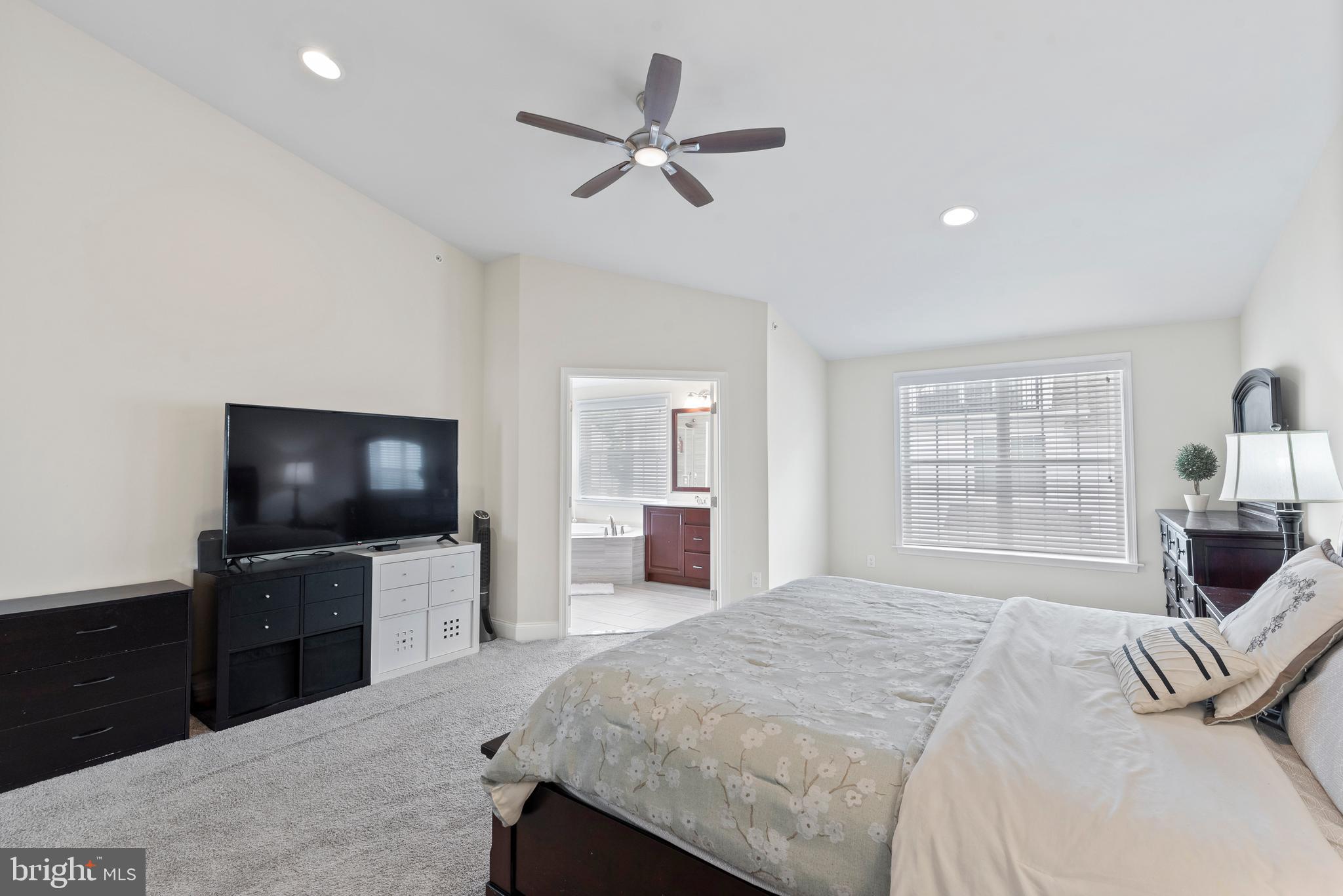 301 Murray Lane Springfield, PA 19064 - Photo 18 of 32 Gallery Image 18