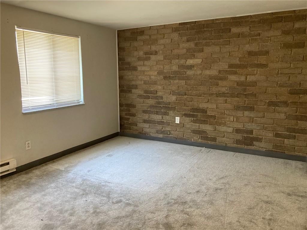 500 Milltown Road, Unit 506 New Kensington, PA 15068 - Photo 20 of 23 a view of an empty room with a window