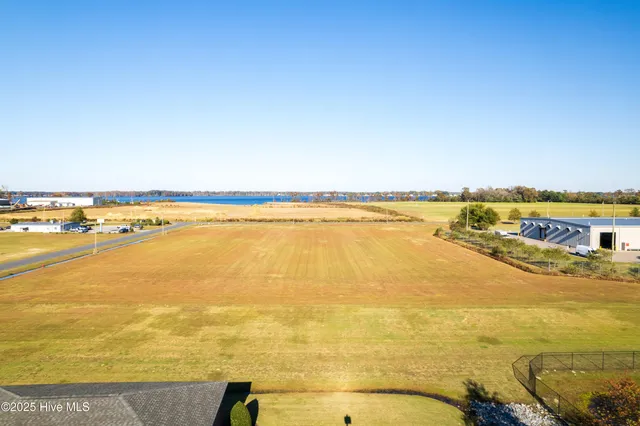 $259,000 | 2 North Commerce Drive, Hertford, NC 27944