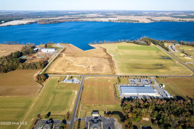 $259,000 | 2 North Commerce Drive, Hertford, NC 27944