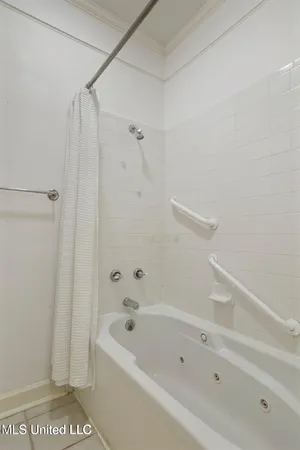 $2,900 | 246 Eastbrooke Street, Jackson, MS 39216