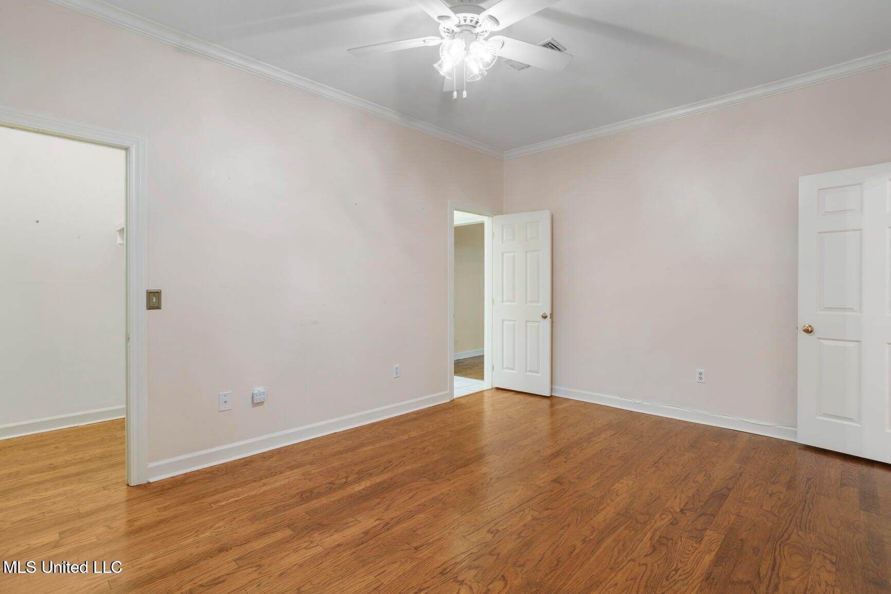 246 Eastbrooke Street Jackson, MS 39216 - Photo 5 of 27 20250517012459645196000000-o