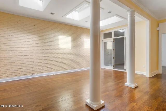 $2,900 | 246 Eastbrooke Street, Jackson, MS 39216