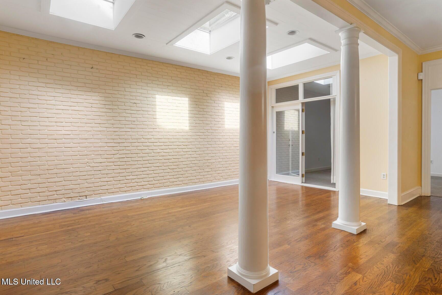 246 Eastbrooke Street Jackson, MS 39216 - Photo 10 of 27 20250517012505340688000000-o