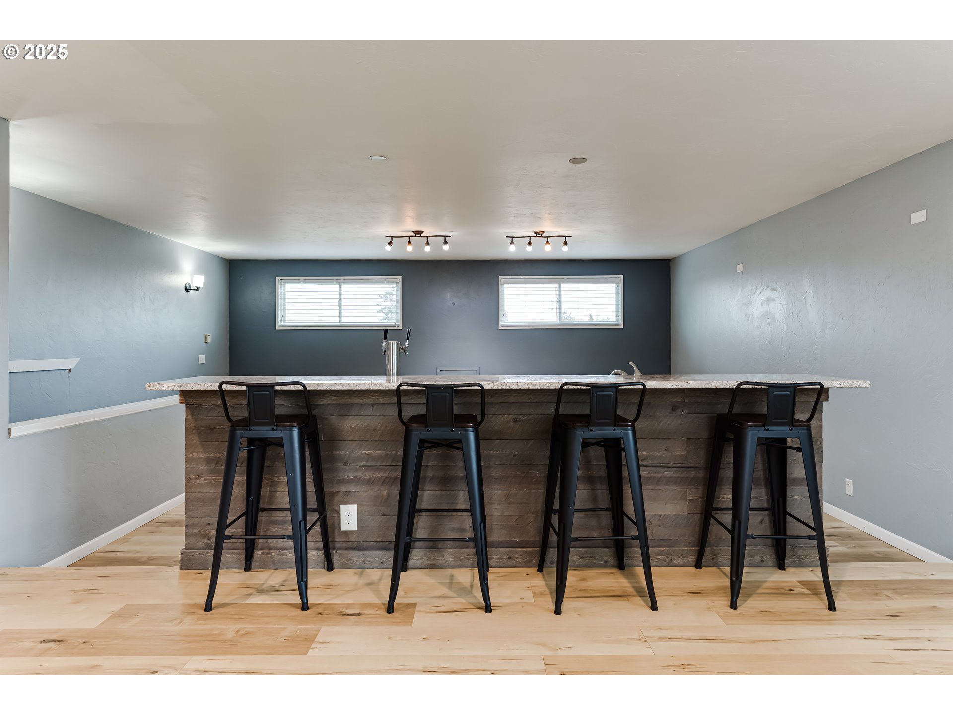 2230 Viewmont Avenue Springfield, OR 97477 - Photo 31 of 40 a view of a dining room with furniture and wooden floor