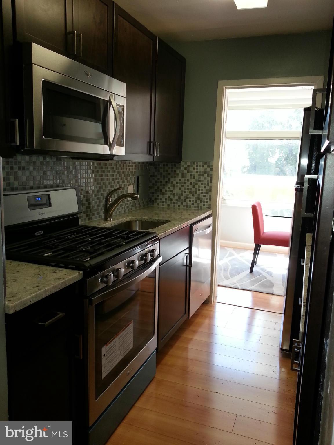 2401 H Street Northwest, Unit 204 Washington, DC 20037 - Photo 9 of 17 Kitchen