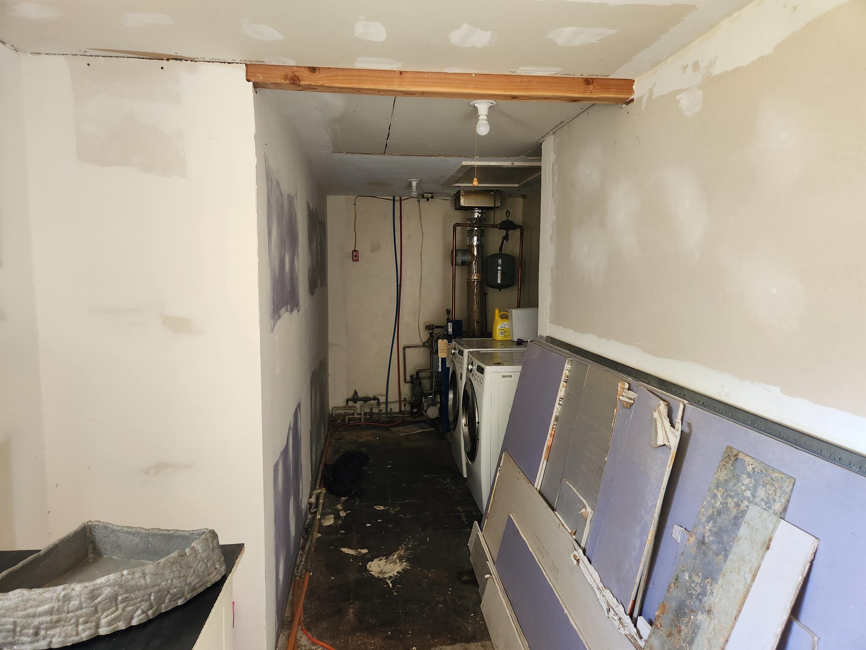 69 Thornton Road Bangor, ME 04401 - Photo 16 of 18 20221021_121541