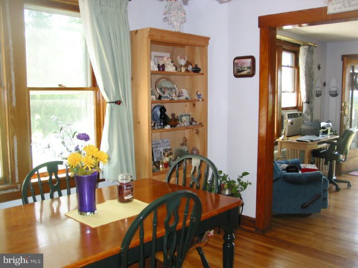 269 Kindts Corner Road Leesport, PA 19533 - Photo 9 of 24 Gallery Image 9