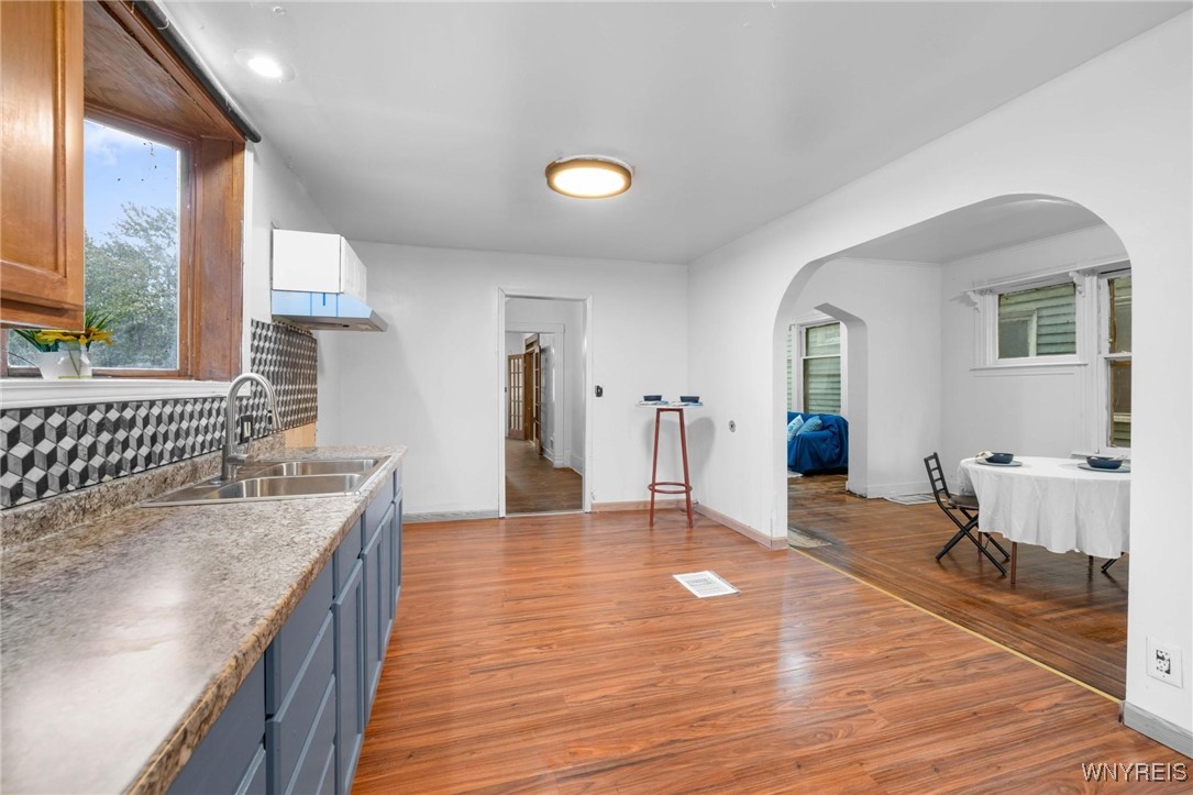 114 School Street Buffalo, NY 14213 - Photo 12 of 28