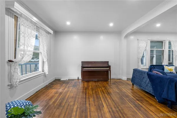 $189,000 | 114 School Street, Buffalo, NY 14213