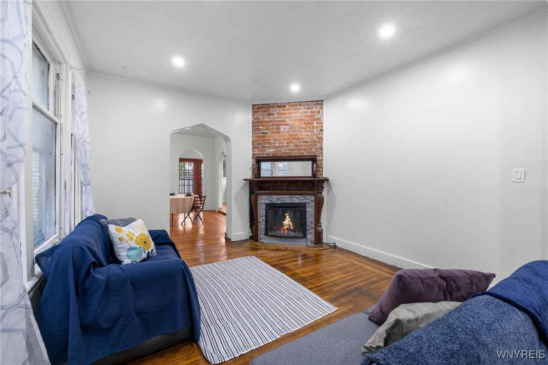 114 School Street Buffalo, NY 14213 - Photo 8 of 28