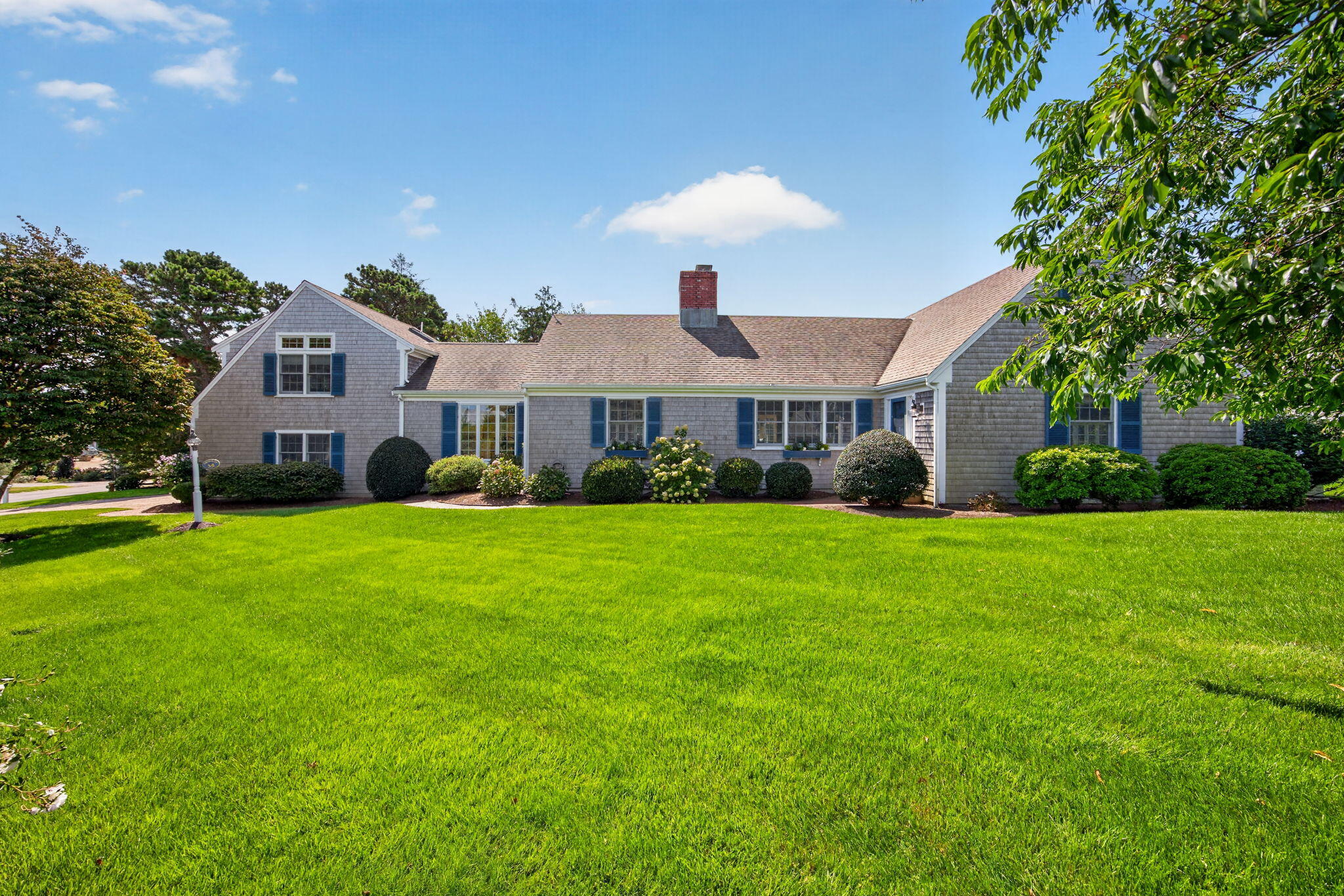 58 Strong Island Road Chatham, MA 02633 - Photo 2 of 69 34-8P0A8464