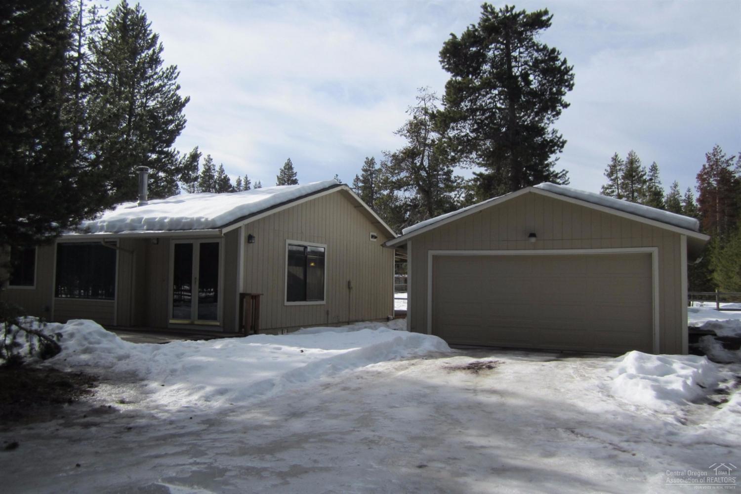 52129 Stearns Road La Pine, OR 97739 - Photo 1 of 19 Primary Photo