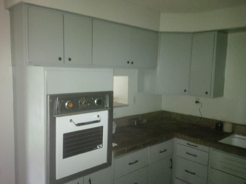 4511 Battle Ridge Road Oakdale, PA 15071 - Photo 10 of 24 kitchen oven and counter