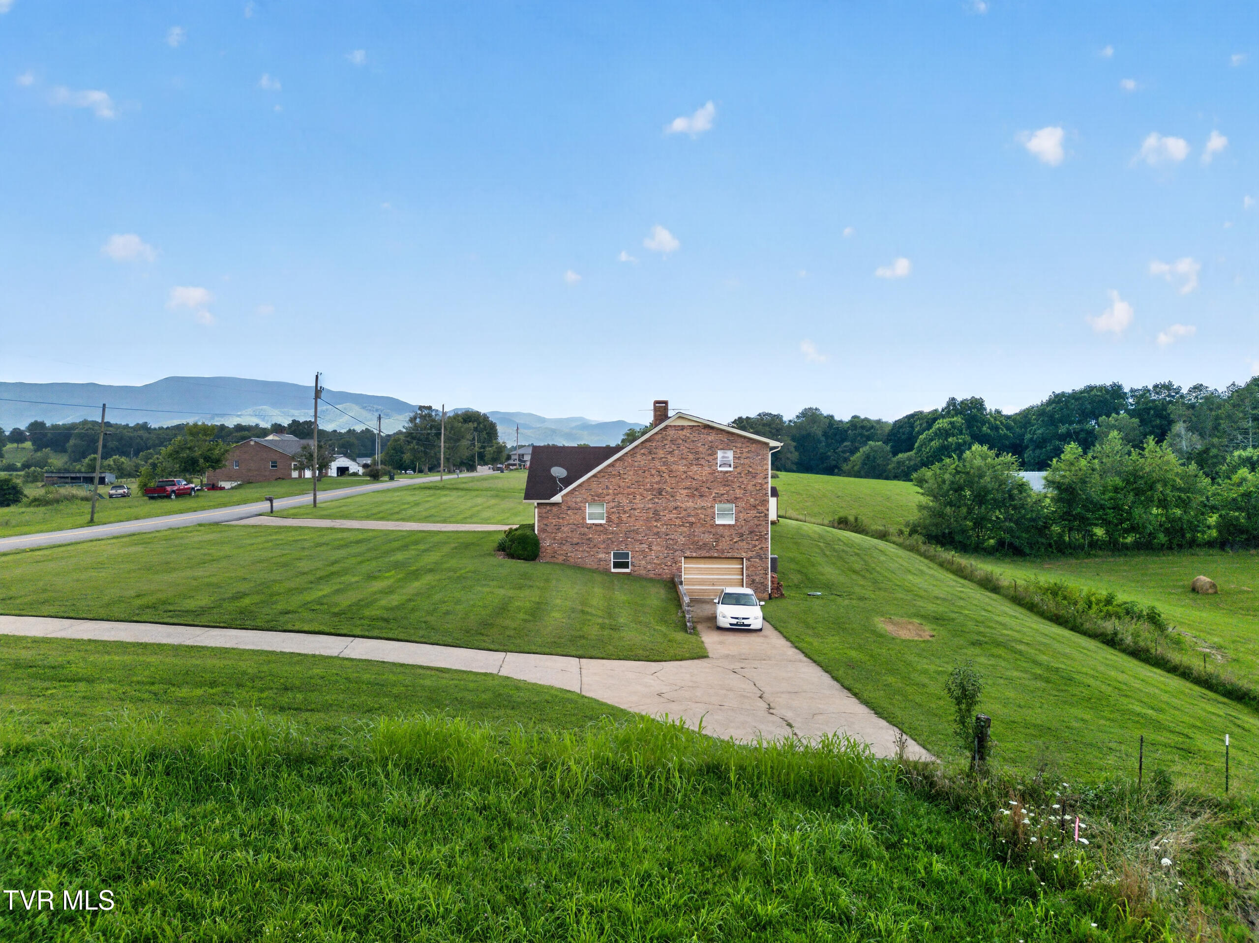 146 Deseree Broyles Road Chuckey, TN 37641 - Photo 9 of 82 DJI_0246