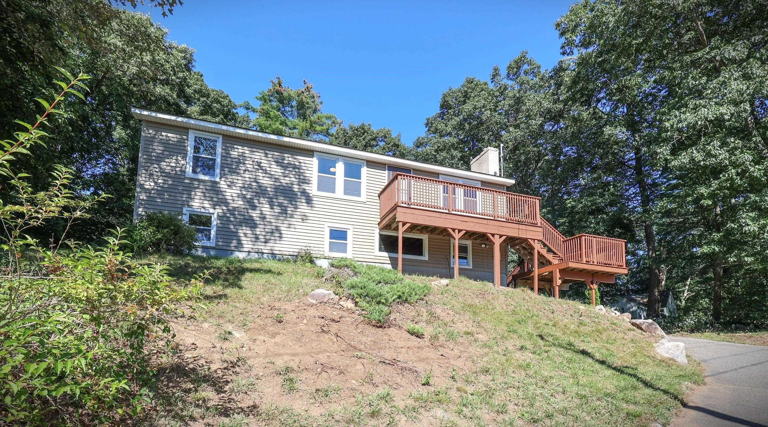 214 Hampstead Road Derry, NH 03038 - Photo 1 of 29