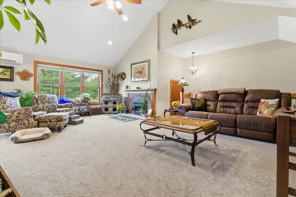 $394,900 | 35 Estates Drive, Unit 3, Manchester, ME 04351