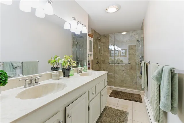 $399,900 | 35 Estates Drive, Unit 3, Manchester, ME 04351