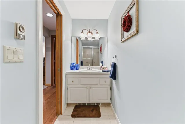 $399,900 | 35 Estates Drive, Unit 3, Manchester, ME 04351