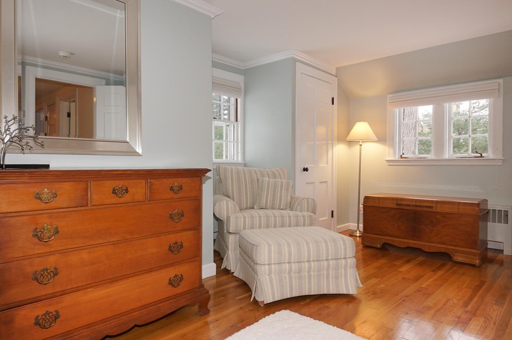 24 Ledgewood Road Winchester, MA 01890 - Photo 19 of 29 Gallery Image 19